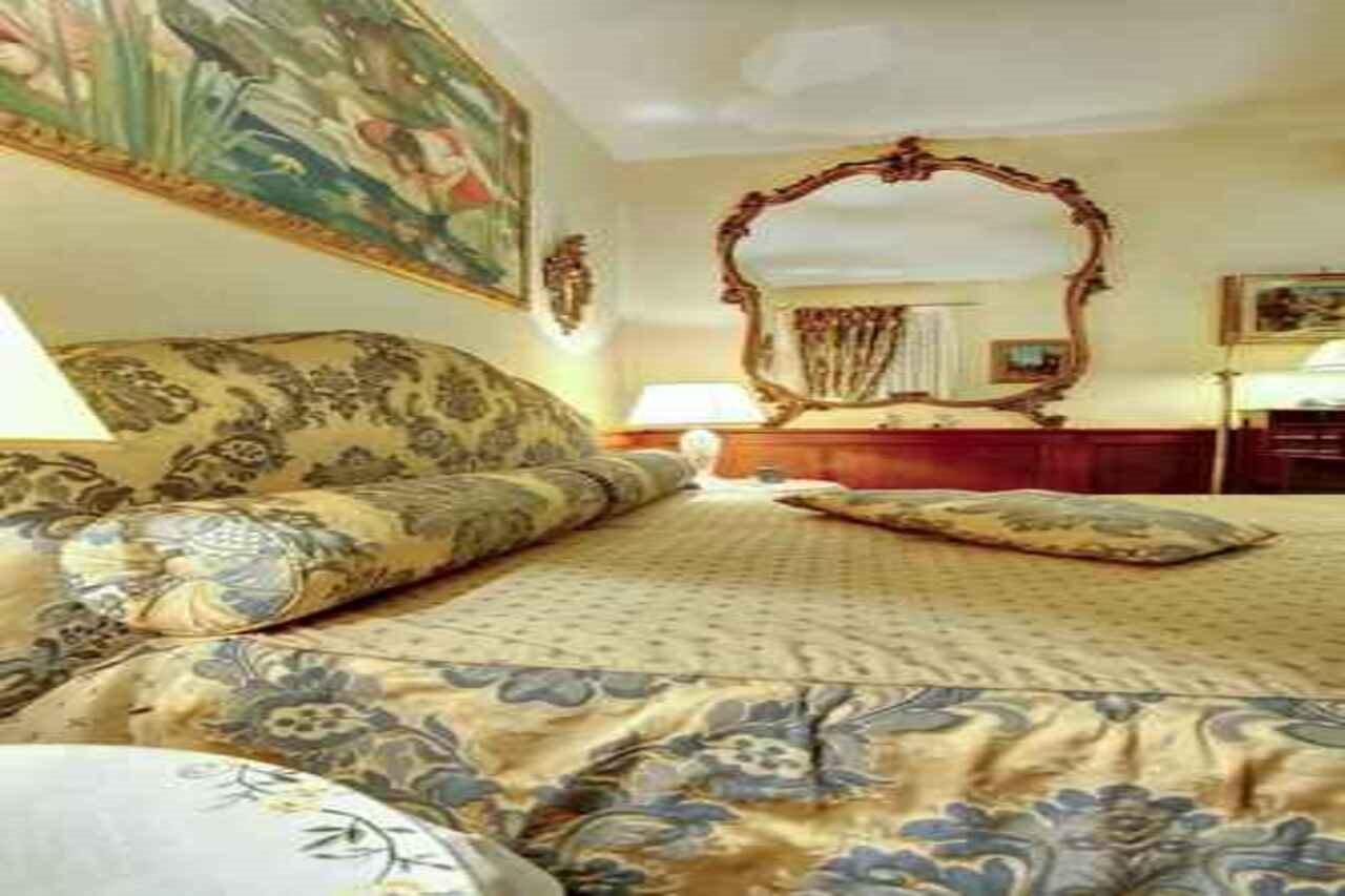Regina Elena Apartment *