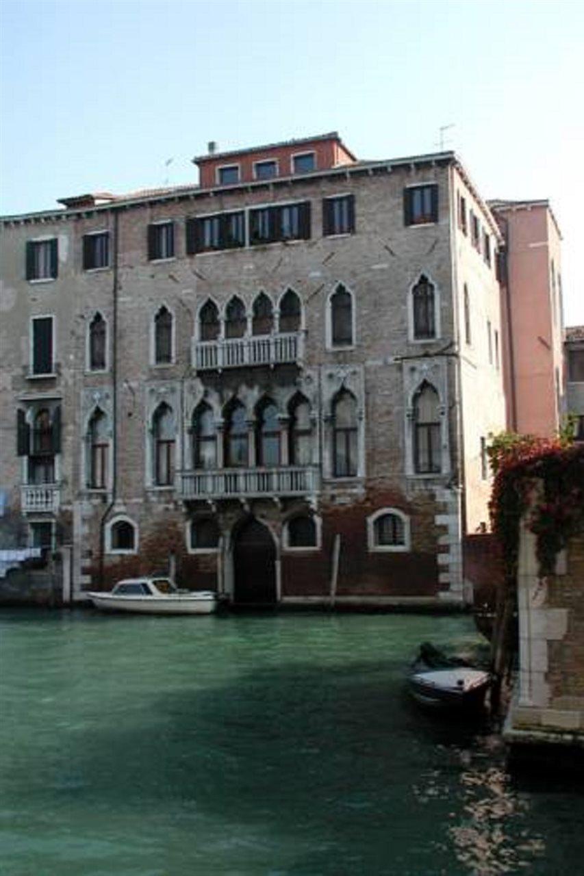 At A Palazzo Bed & Breakfast Venice