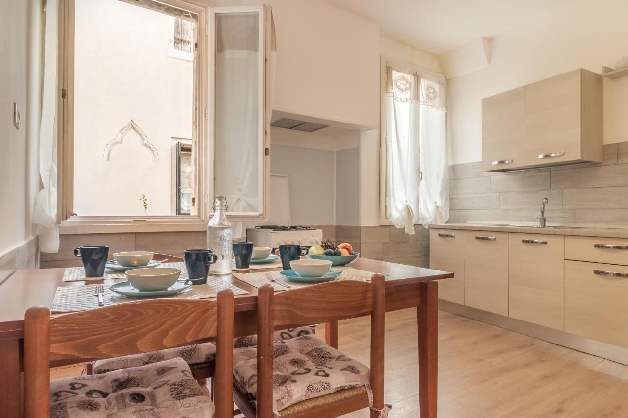 Apartment Family Colours Close To @rialto Mercato Venice