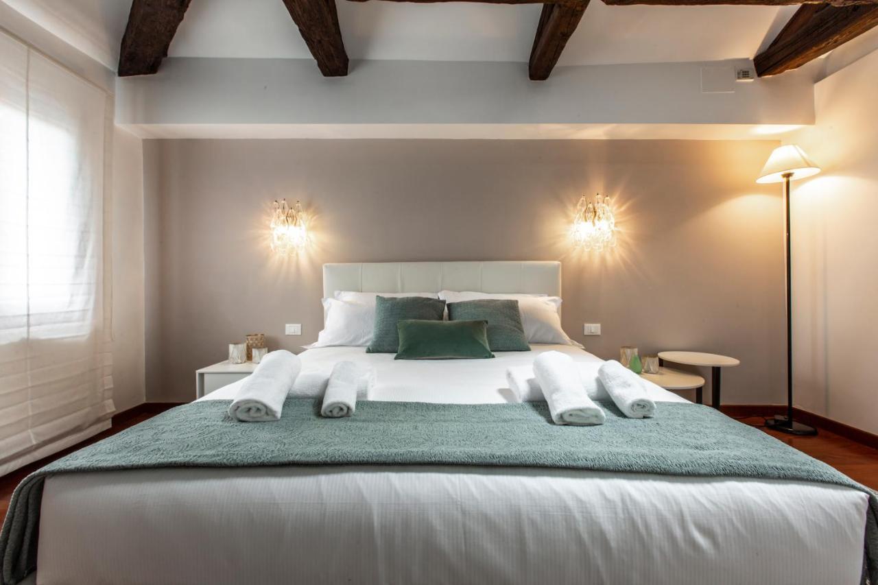 San Pantalon Luxury Penthouse R&r Apartment Venice