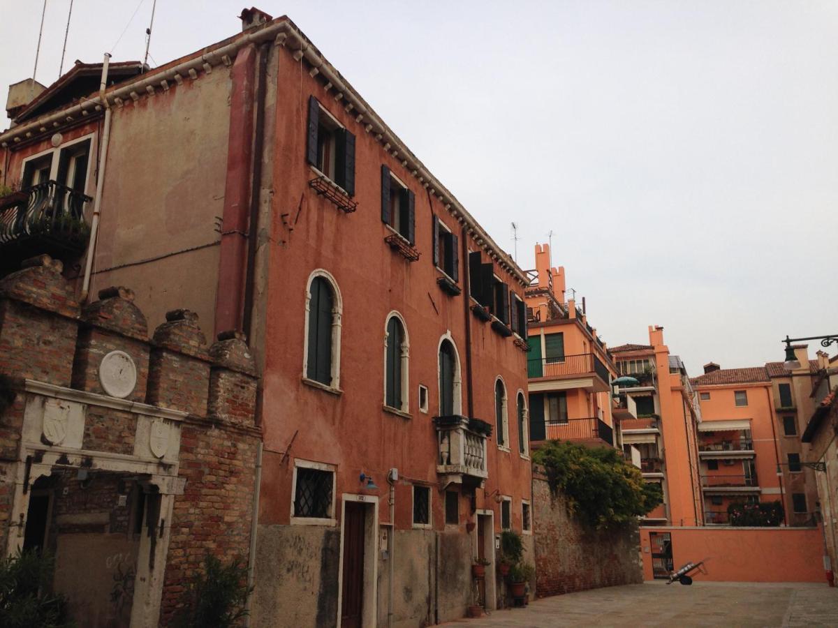 Locazione Turistica Corte Vecchia *