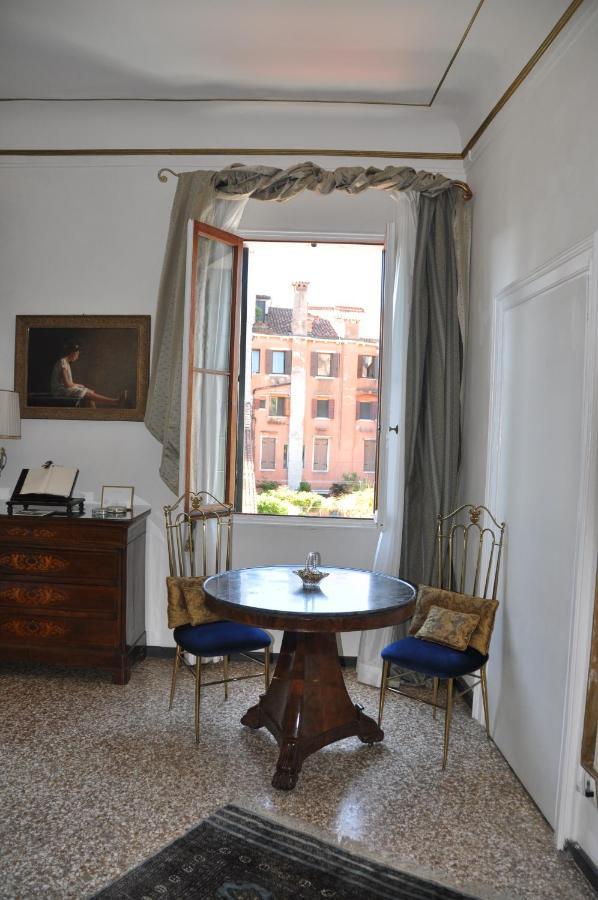 Bed & Breakfast La D'ella