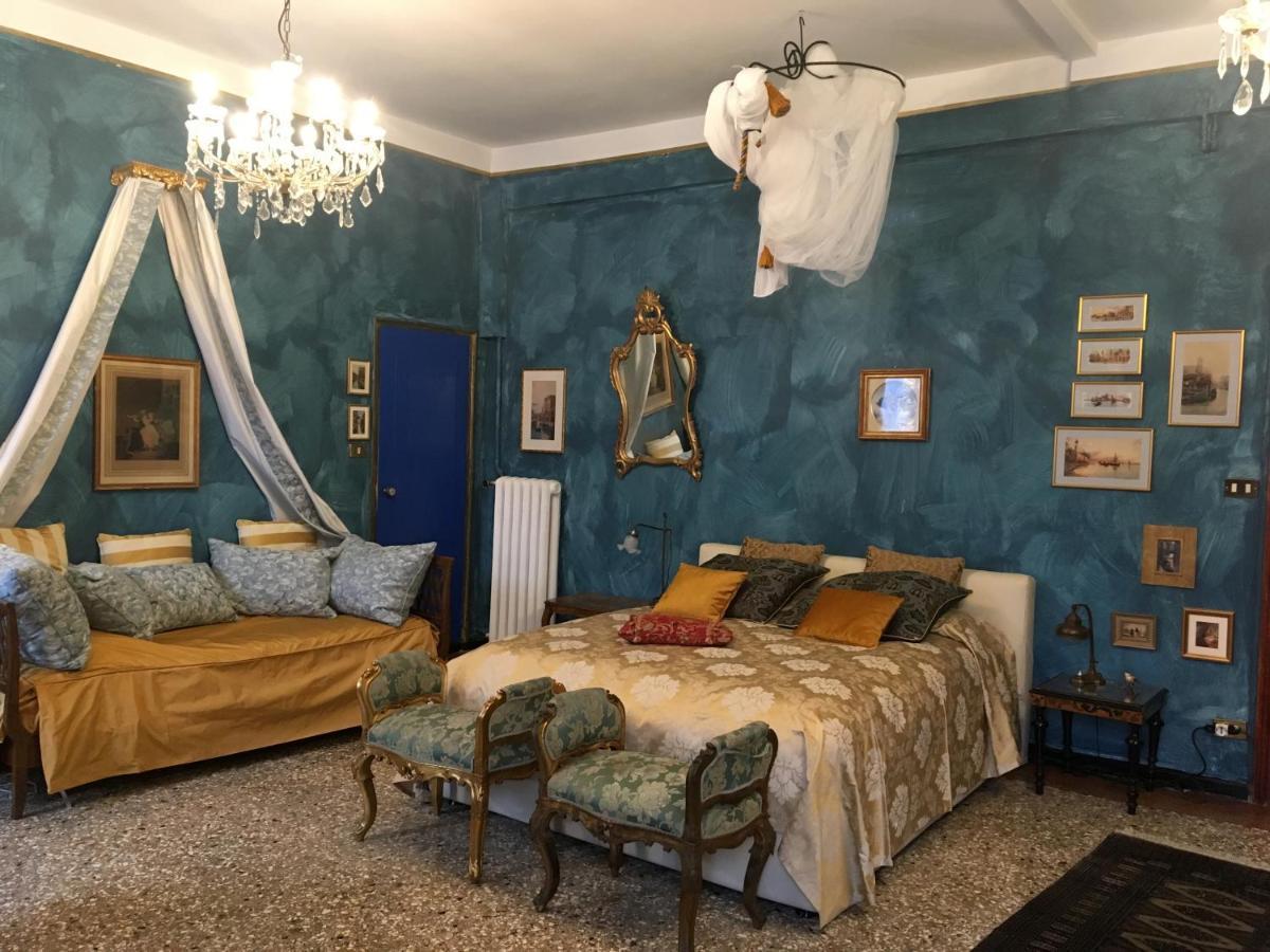 La D'ella Bed & Breakfast *