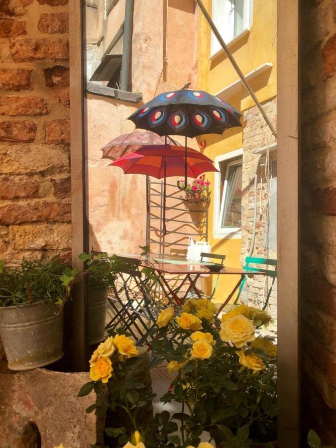 Ai Giardini De Casteo Bed & Breakfast