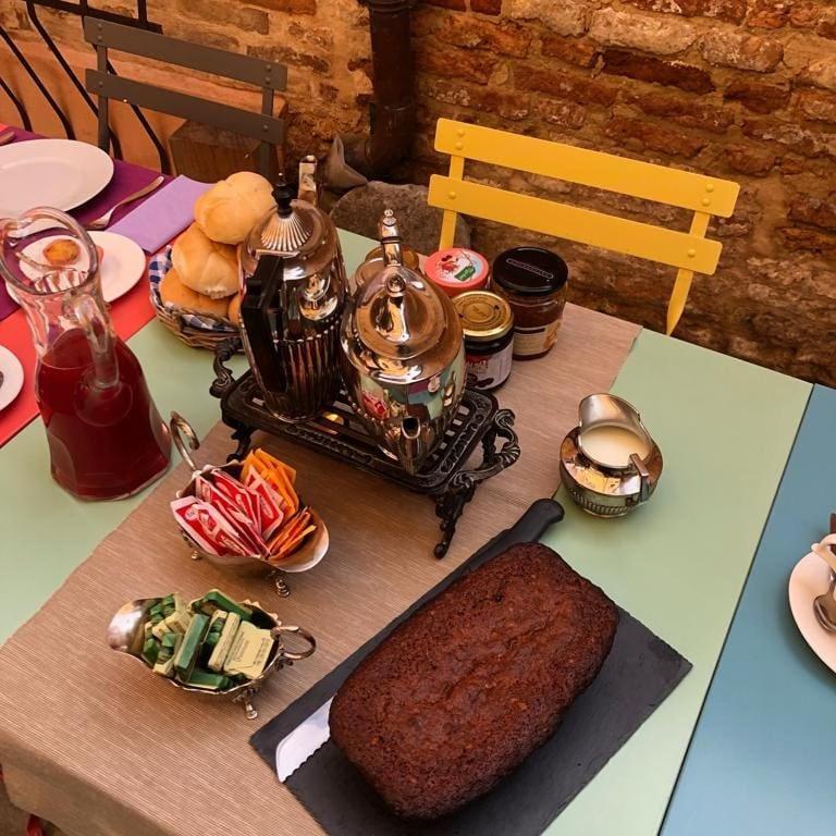 Ai Giardini De Casteo Bed & Breakfast