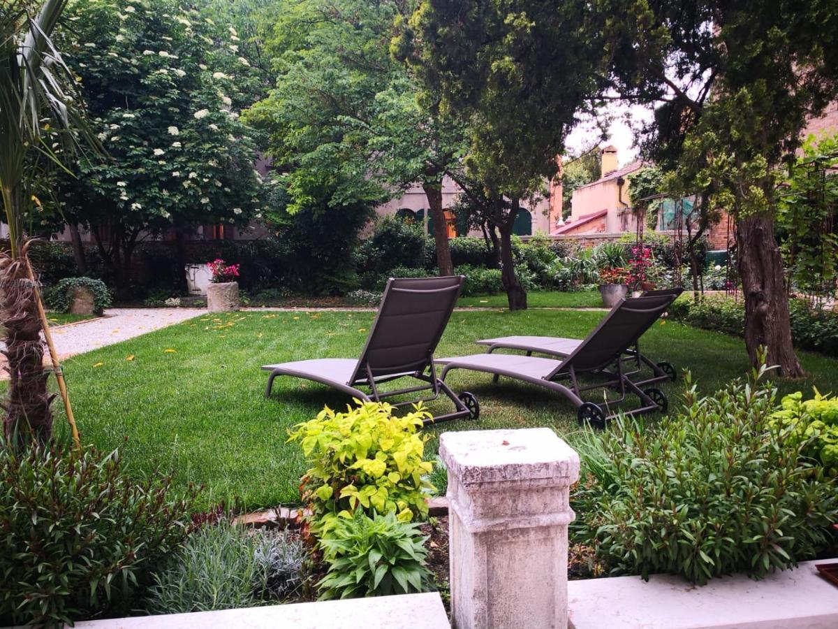 Cinqueteste Luxury 2*