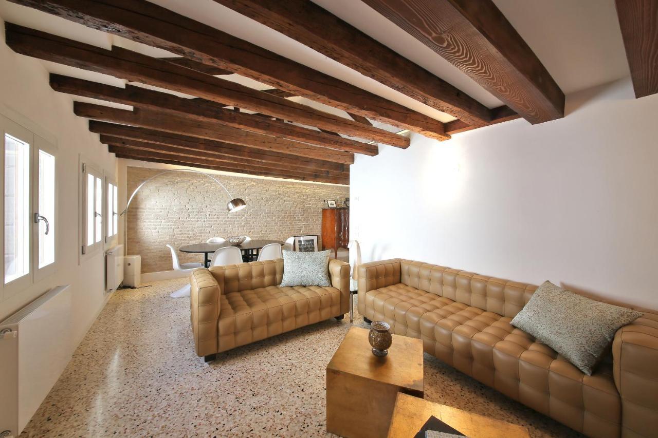 Teatro Apartment
