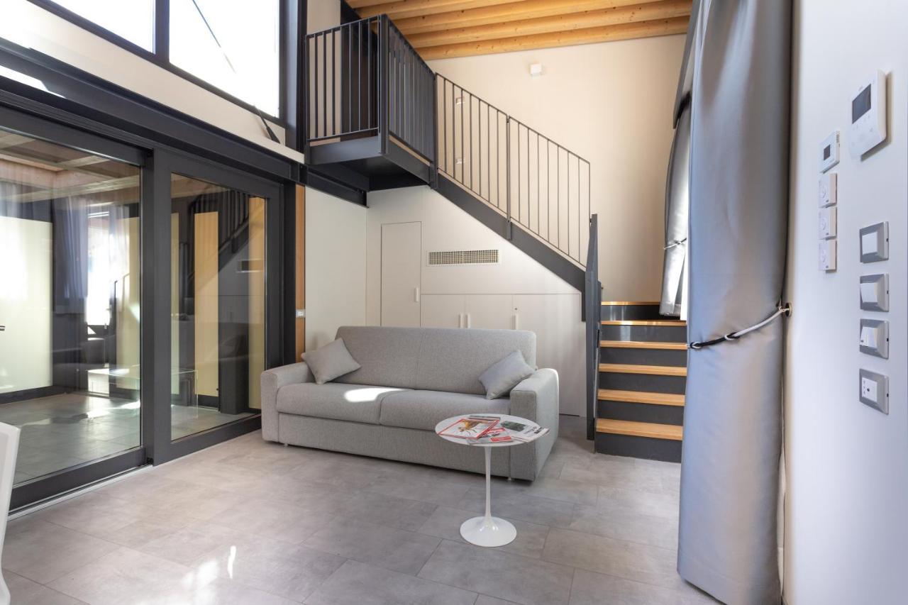 8 Loft