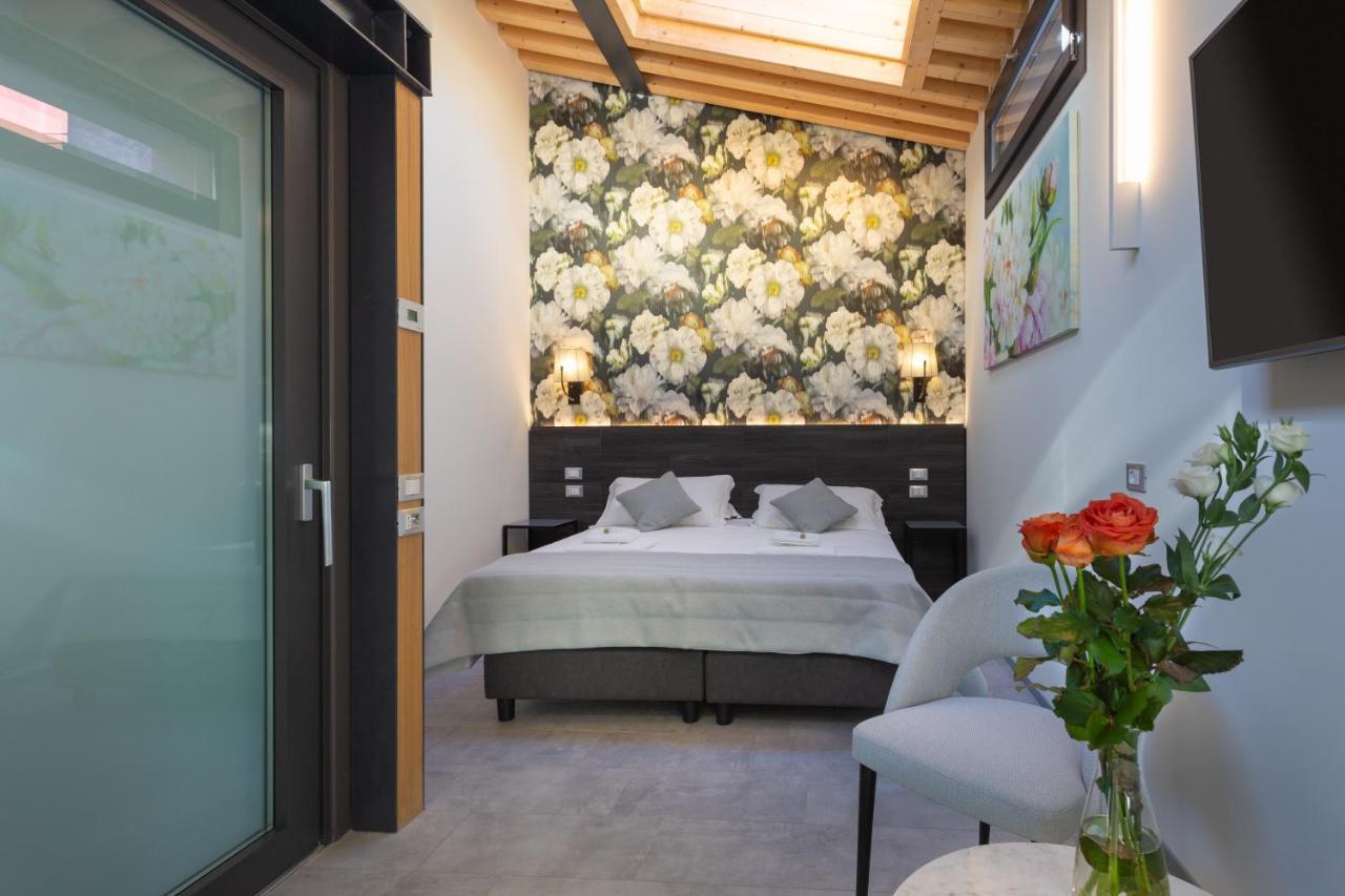 8 Loft Apartment Venice
