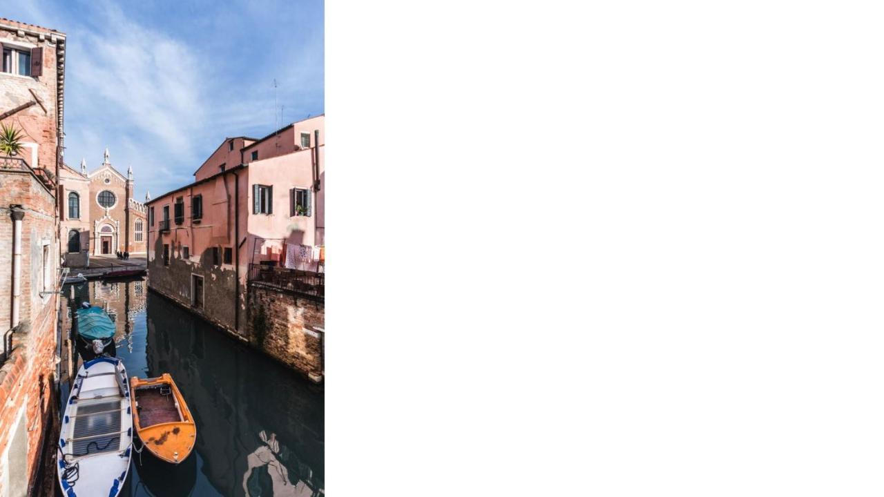 Apartment Dreaming On The Water