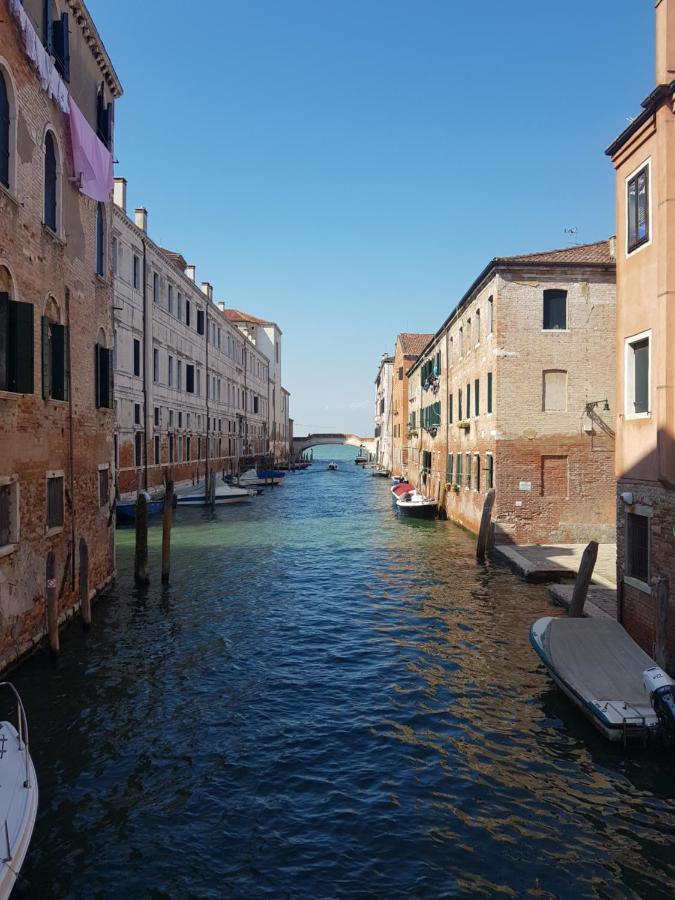 The Secret Garden In The Very Heart Of * Venice
