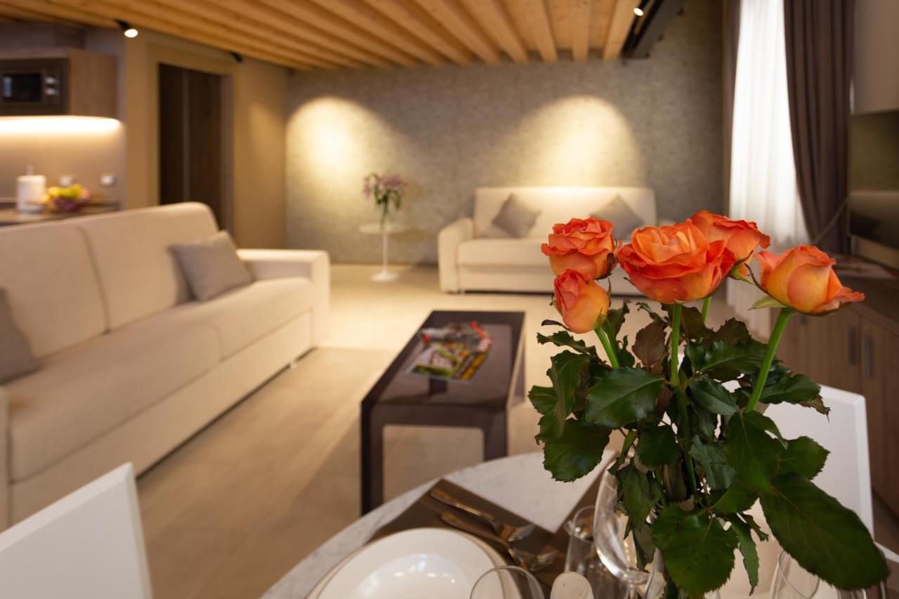 8 Loft *