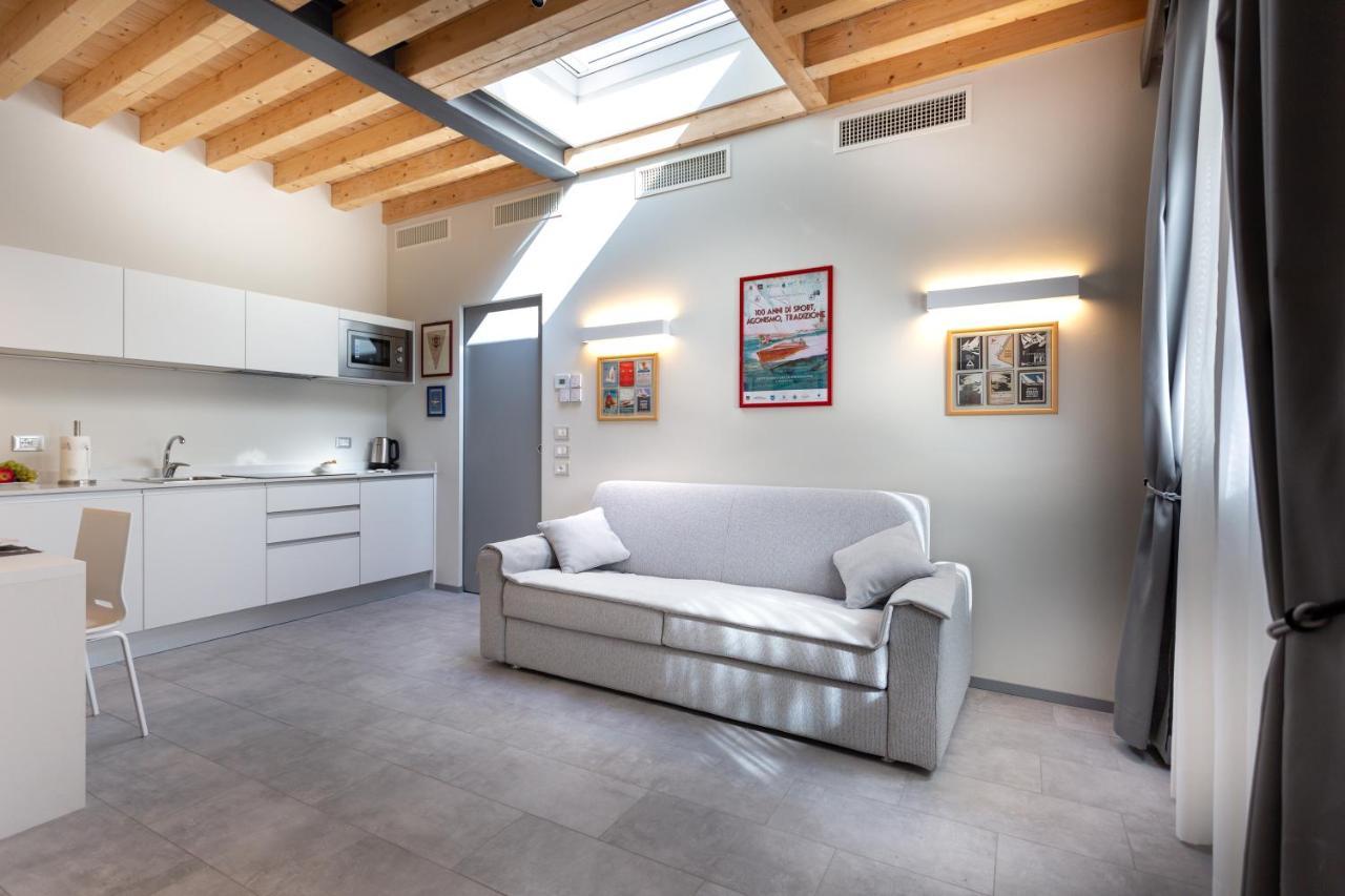 8 Loft *