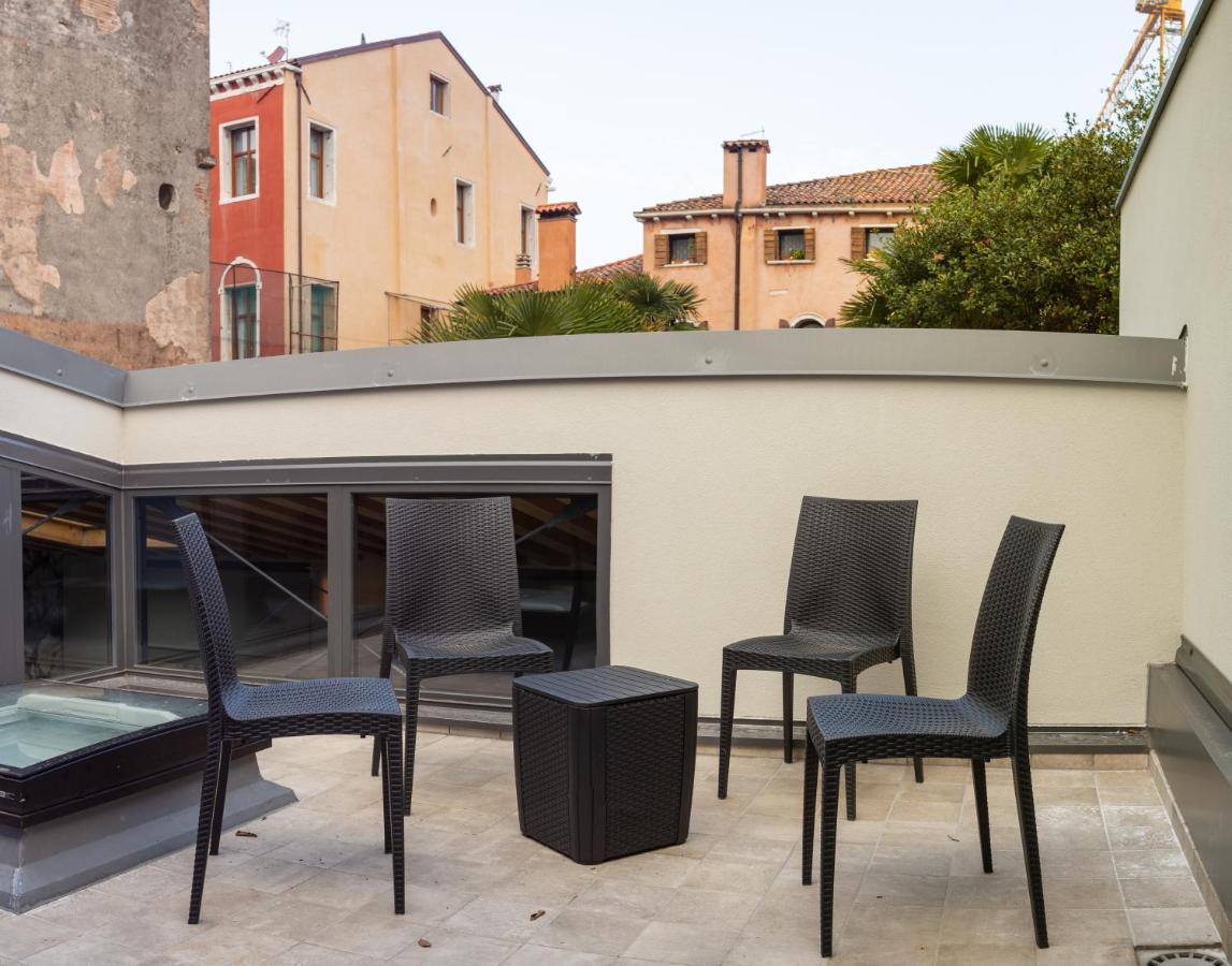 Apartment 8 Loft Venice