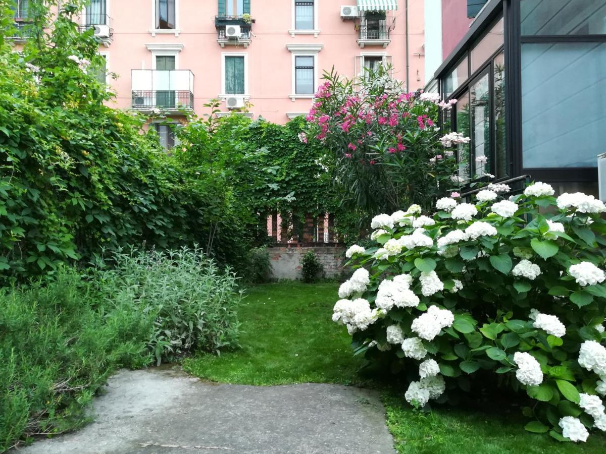Accogliente A Dorsoduro Con Giardino! Veneza