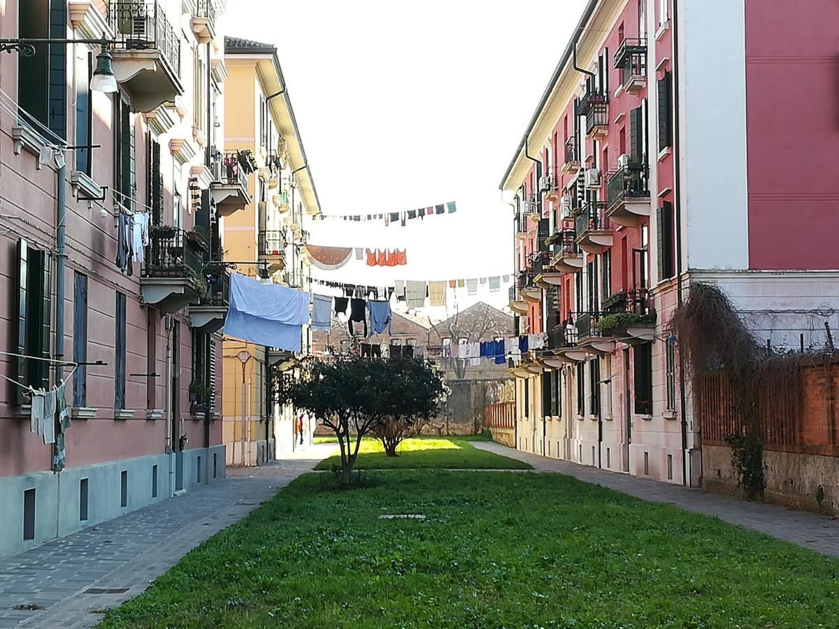 Accogliente A Dorsoduro Con Giardino! Apartamento *