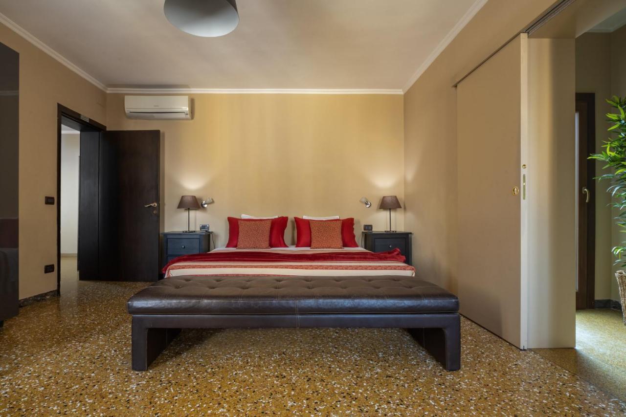 Centrale Venice Apartments *