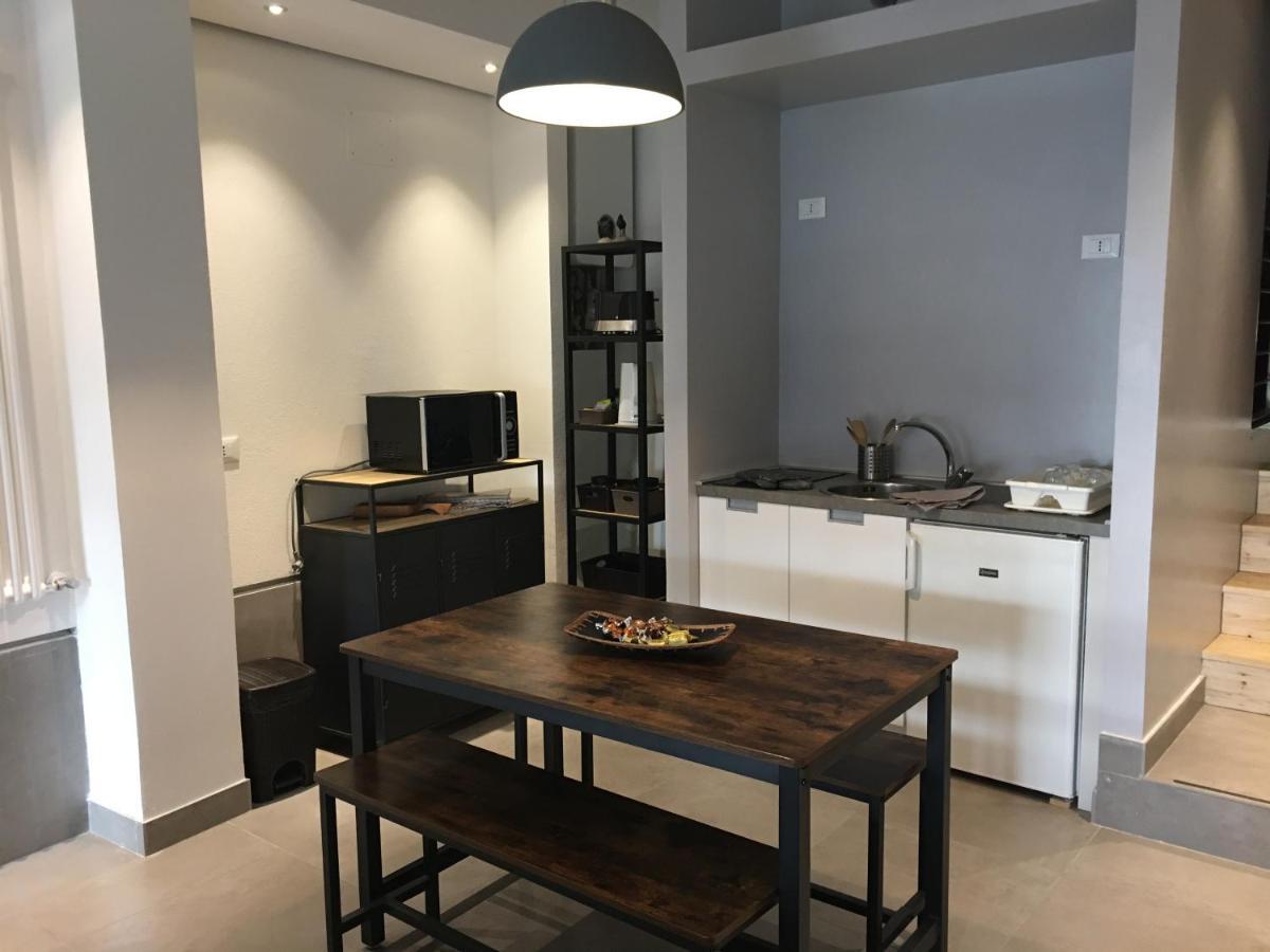 Apartment Mezzanino On Canal Venice