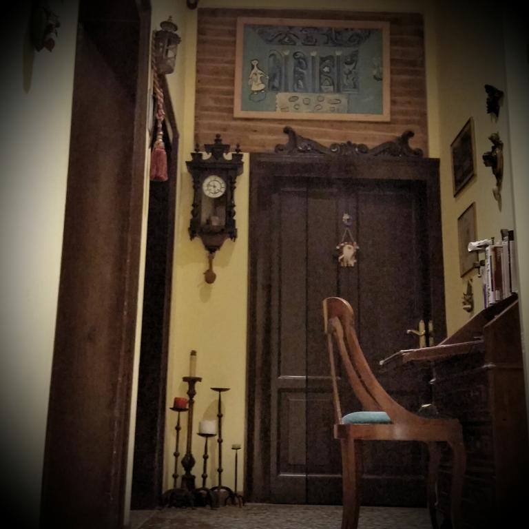 1964 Acomodação com café da manhã  2*