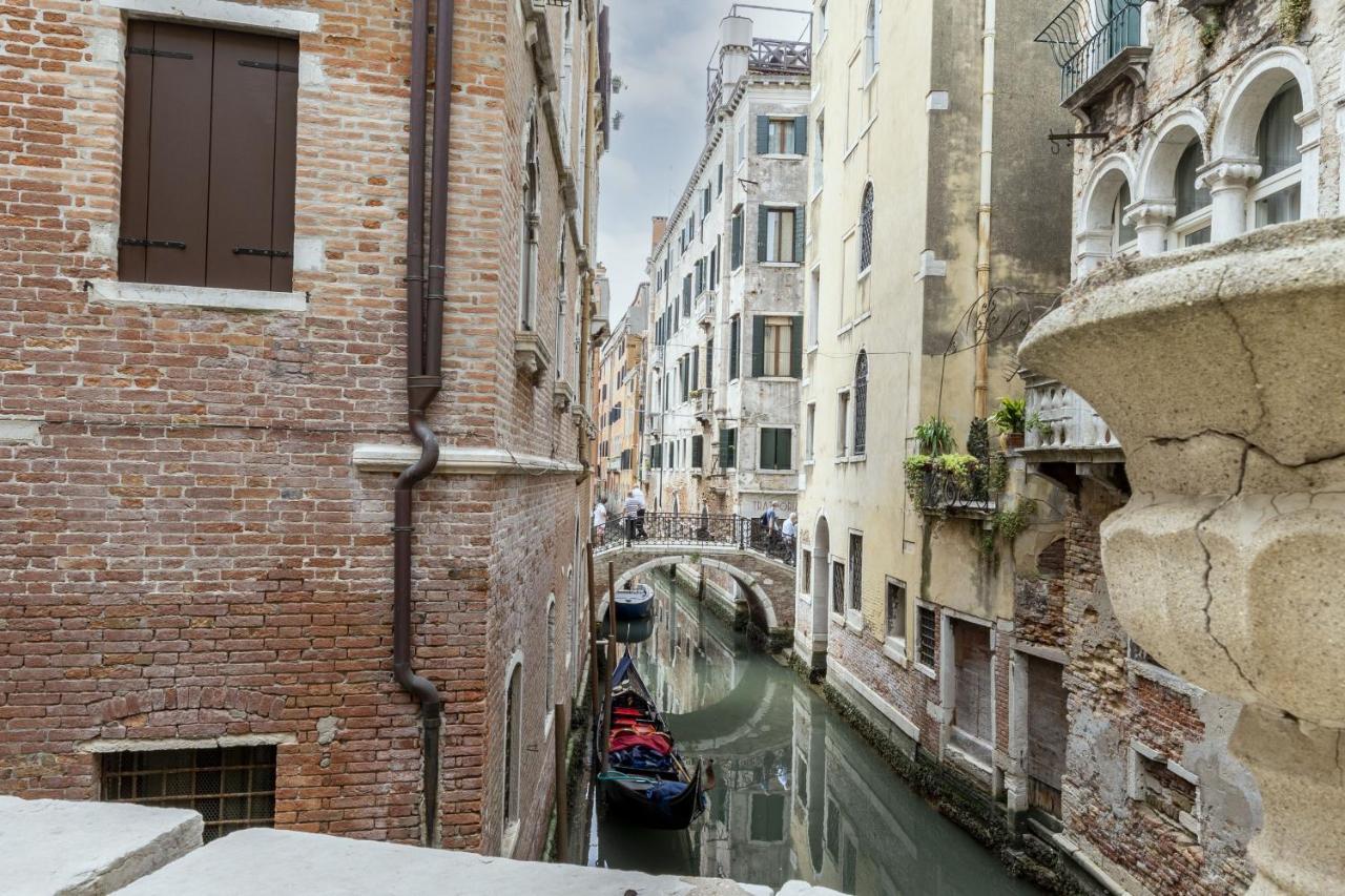 Apartamento Gondola Luxury - Campo Santi Filippo E Giacomo By Wonderful Italy *