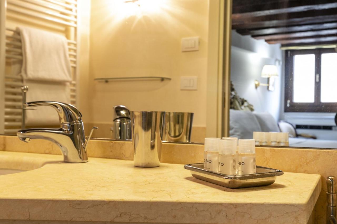 Gondola Luxury - Campo Santi Filippo E Giacomo By Wonderful Italy Apartamento
