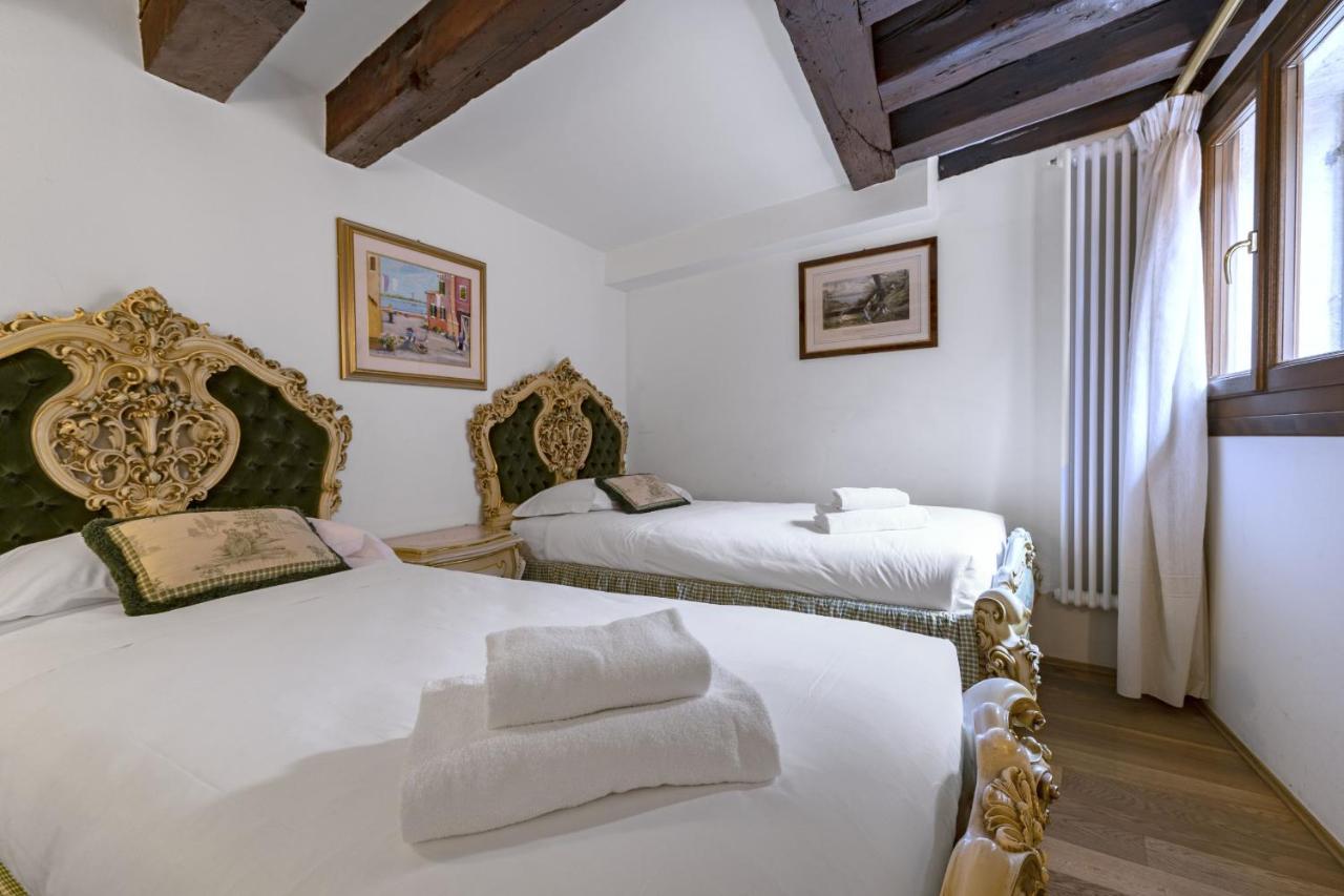 Apartamento Gondola Luxury - Campo Santi Filippo E Giacomo By Wonderful Italy
