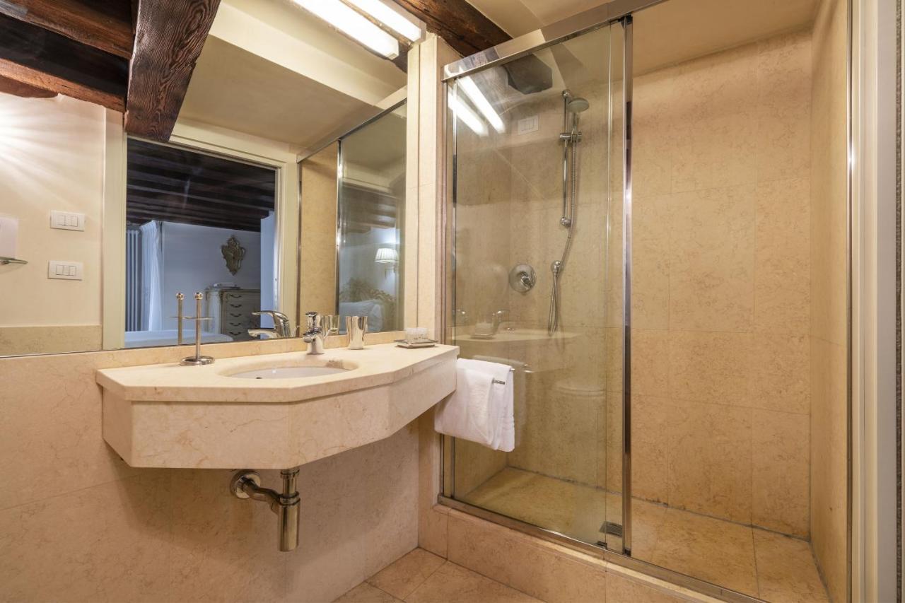 Apartamento Gondola Luxury - Campo Santi Filippo E Giacomo By Wonderful Italy