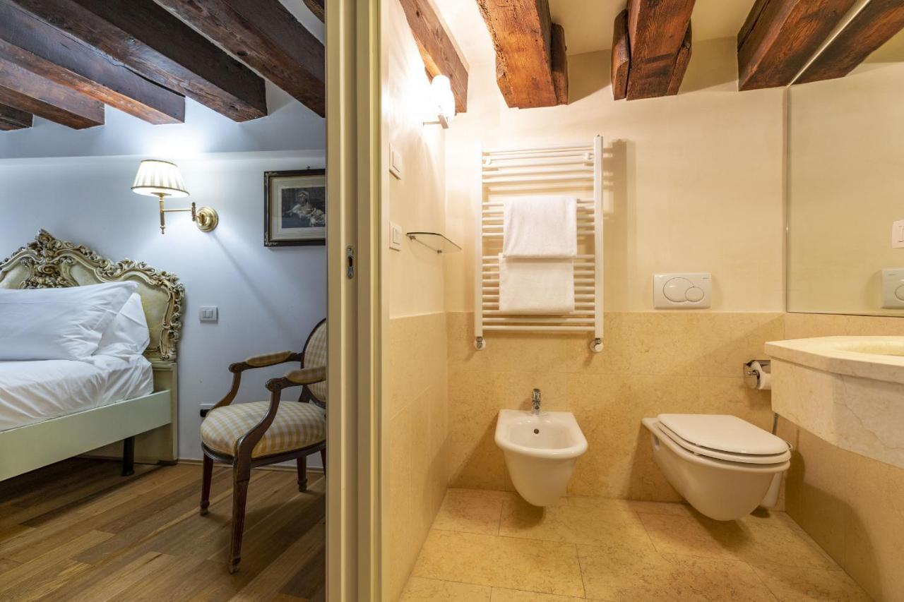 Apartamento Gondola Luxury - Campo Santi Filippo E Giacomo By Wonderful Italy *