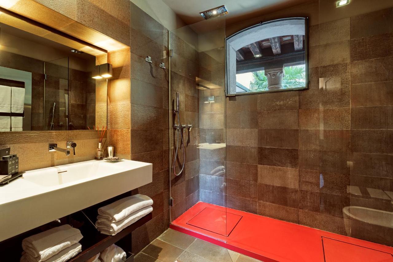 Charming House Iqs *