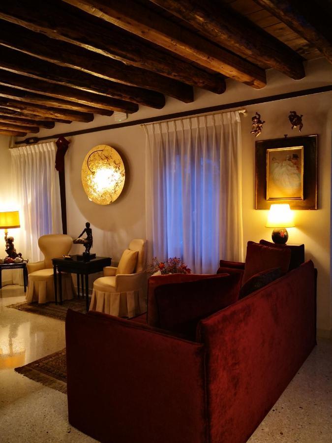 Cinqueteste Luxury