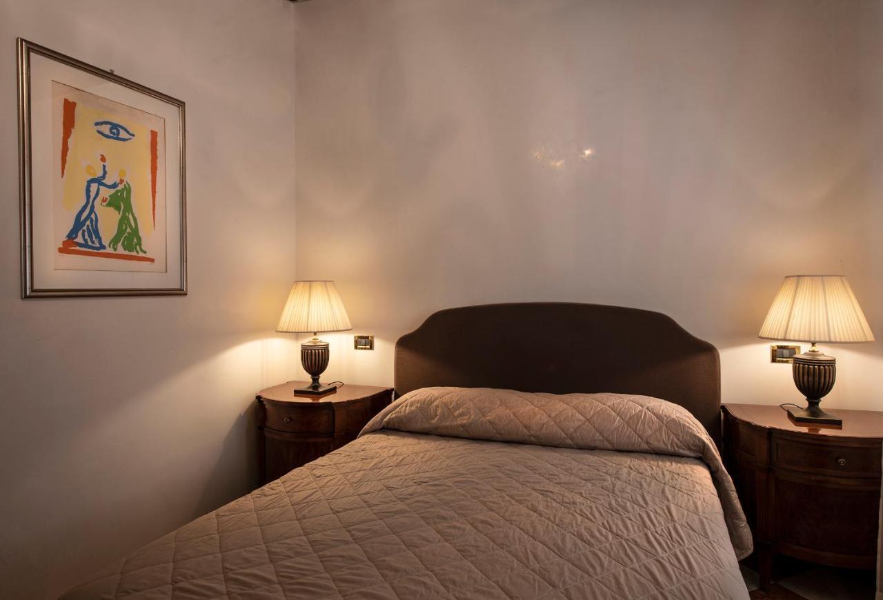 Guest house Anzolo Palace - &