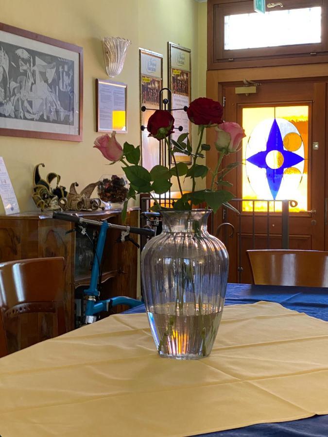 Alloggi Marinella 3*
