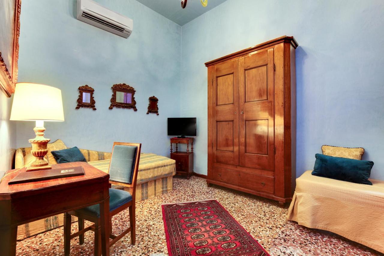 Palazzo Schiavoni Residenza D'epoca & Suite-apartments Guest house