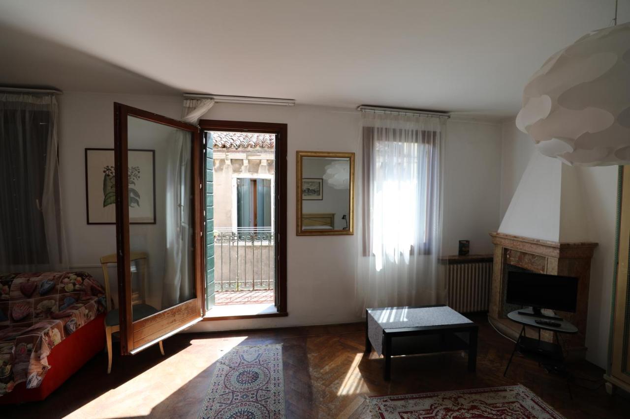 Guest house Lovely In 3*