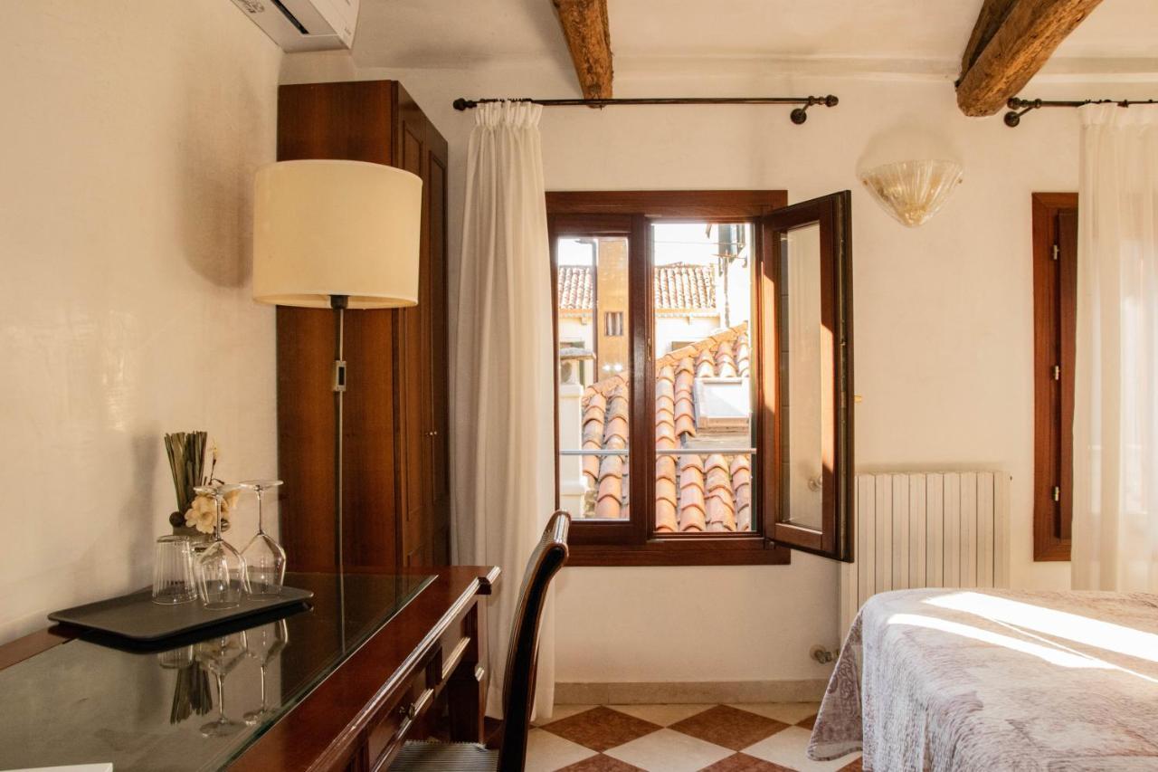 Anzolo Palace - & 2*