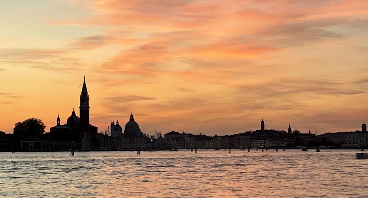 Apartamento Biennale Gallery Loft Veneza
