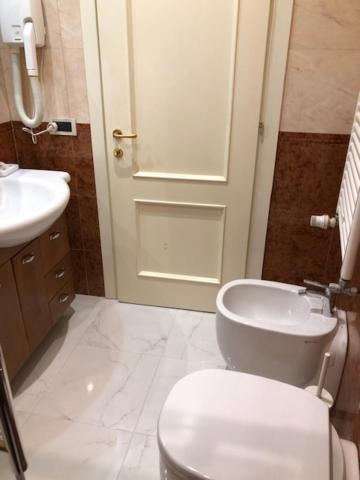 Odoni Aparthotel *