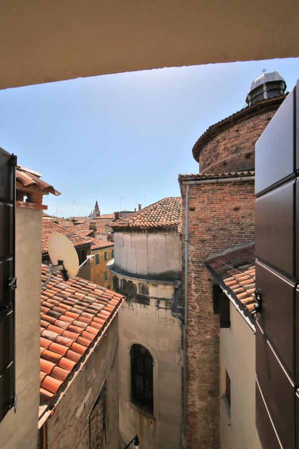 Teatro Apartment *