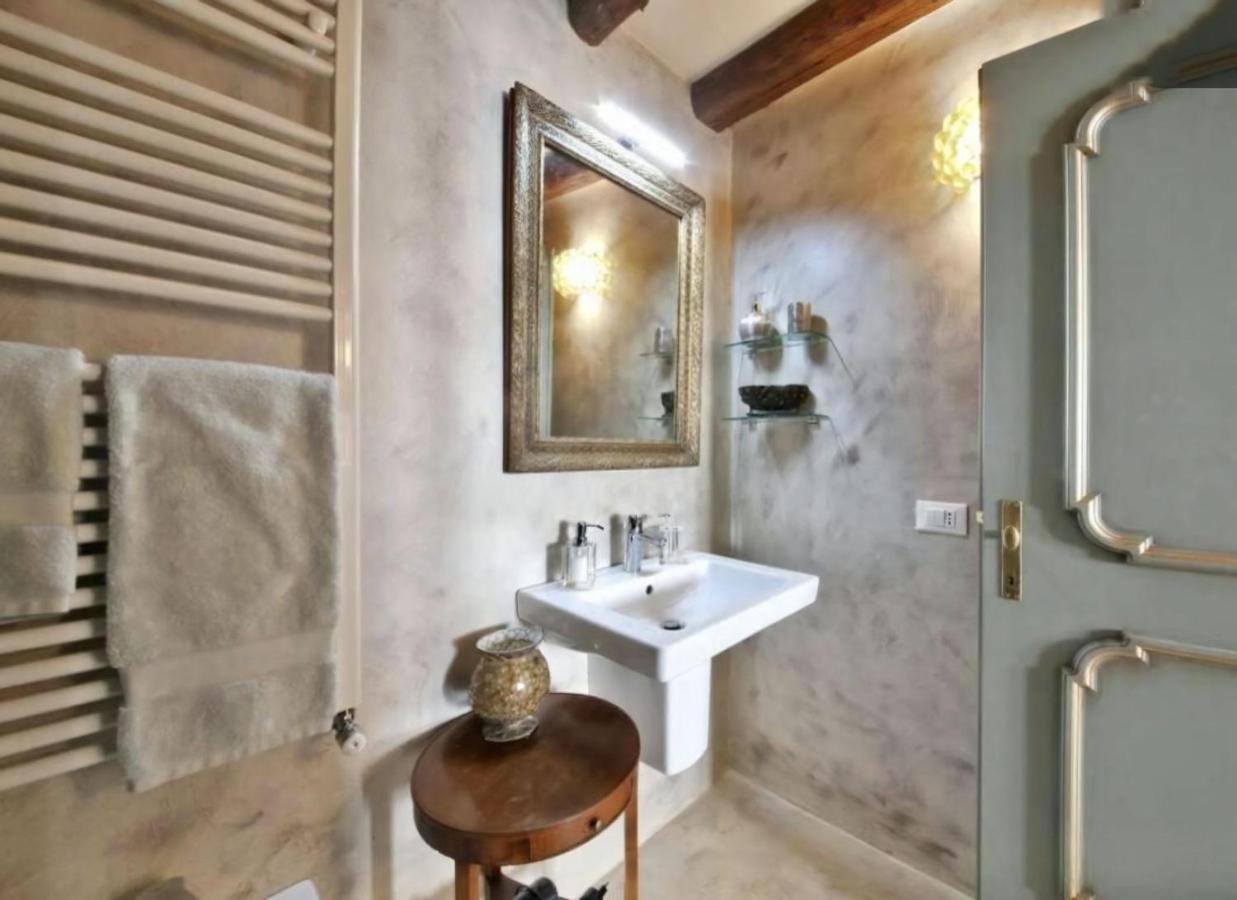 Teatro Apartment