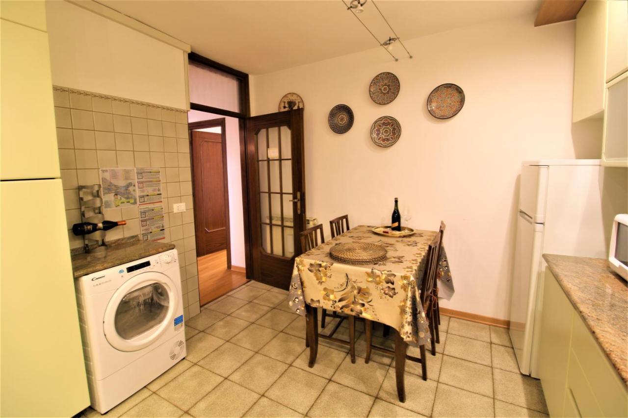 Charming Canal View San Marco Apartment *