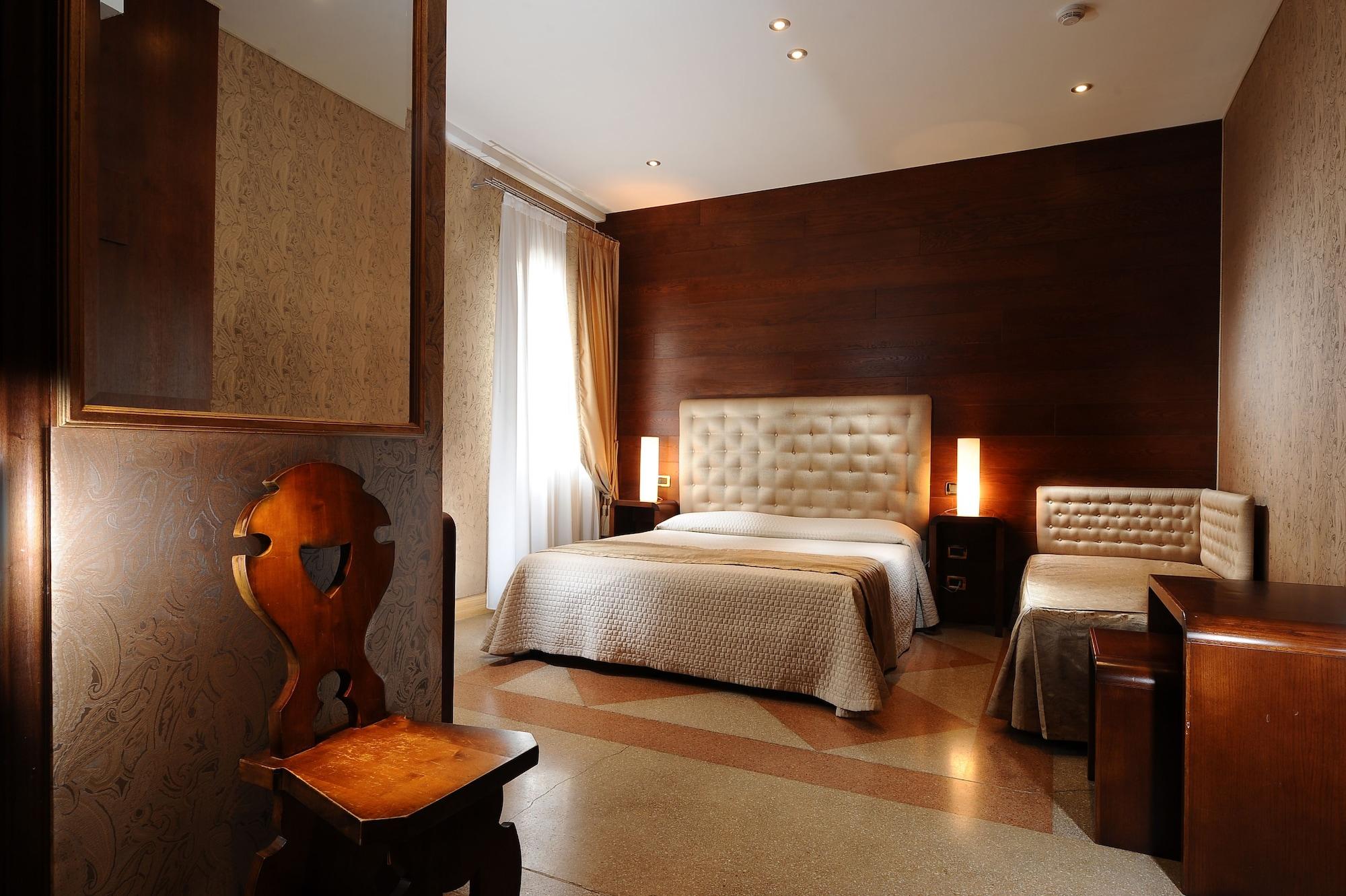 Hotel Abbazia 3*