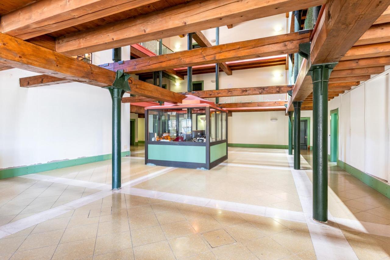 Apartamento Molino Stucky Ii *