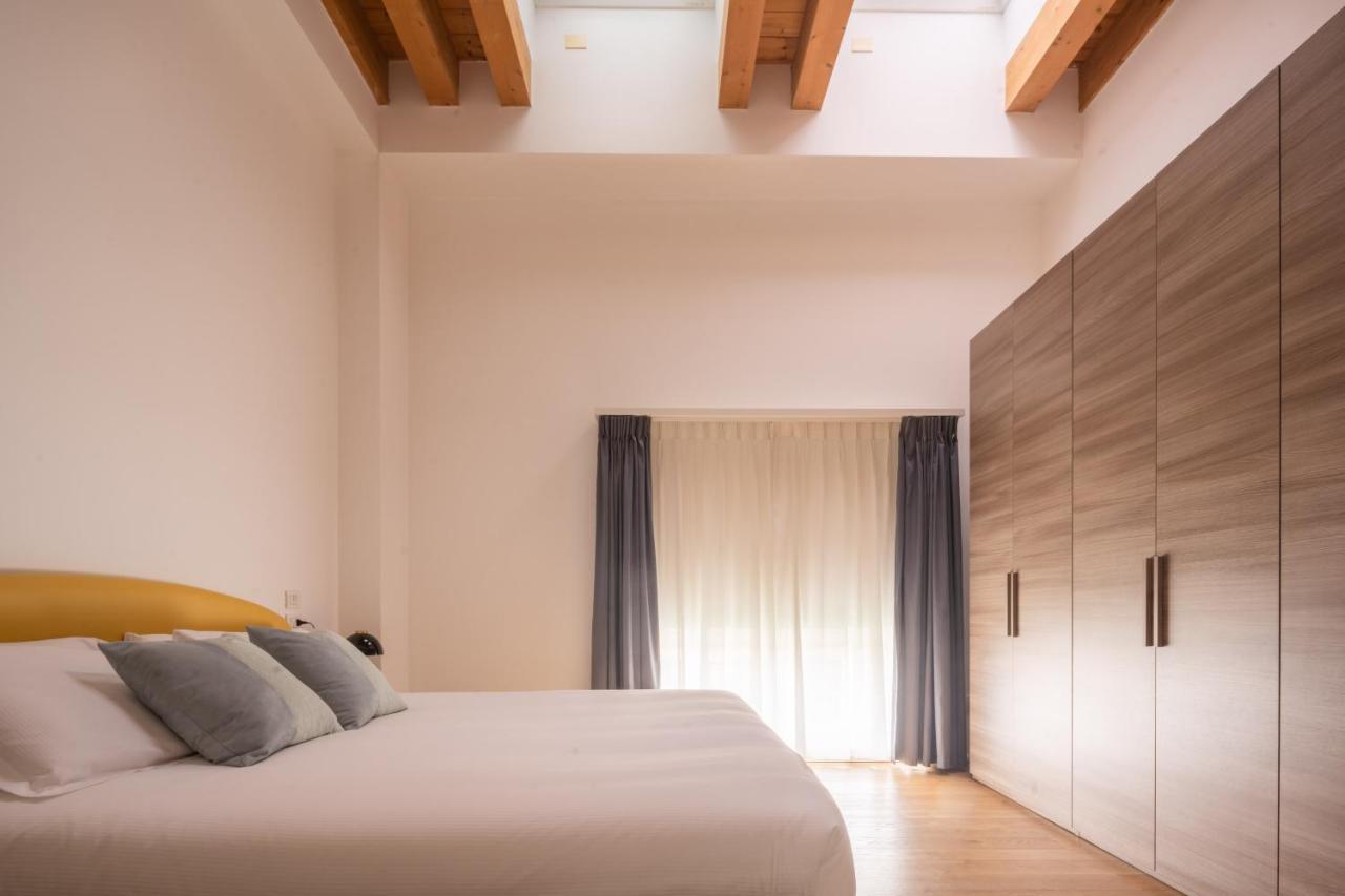 Mazzoni R&r Apartamento Veneza