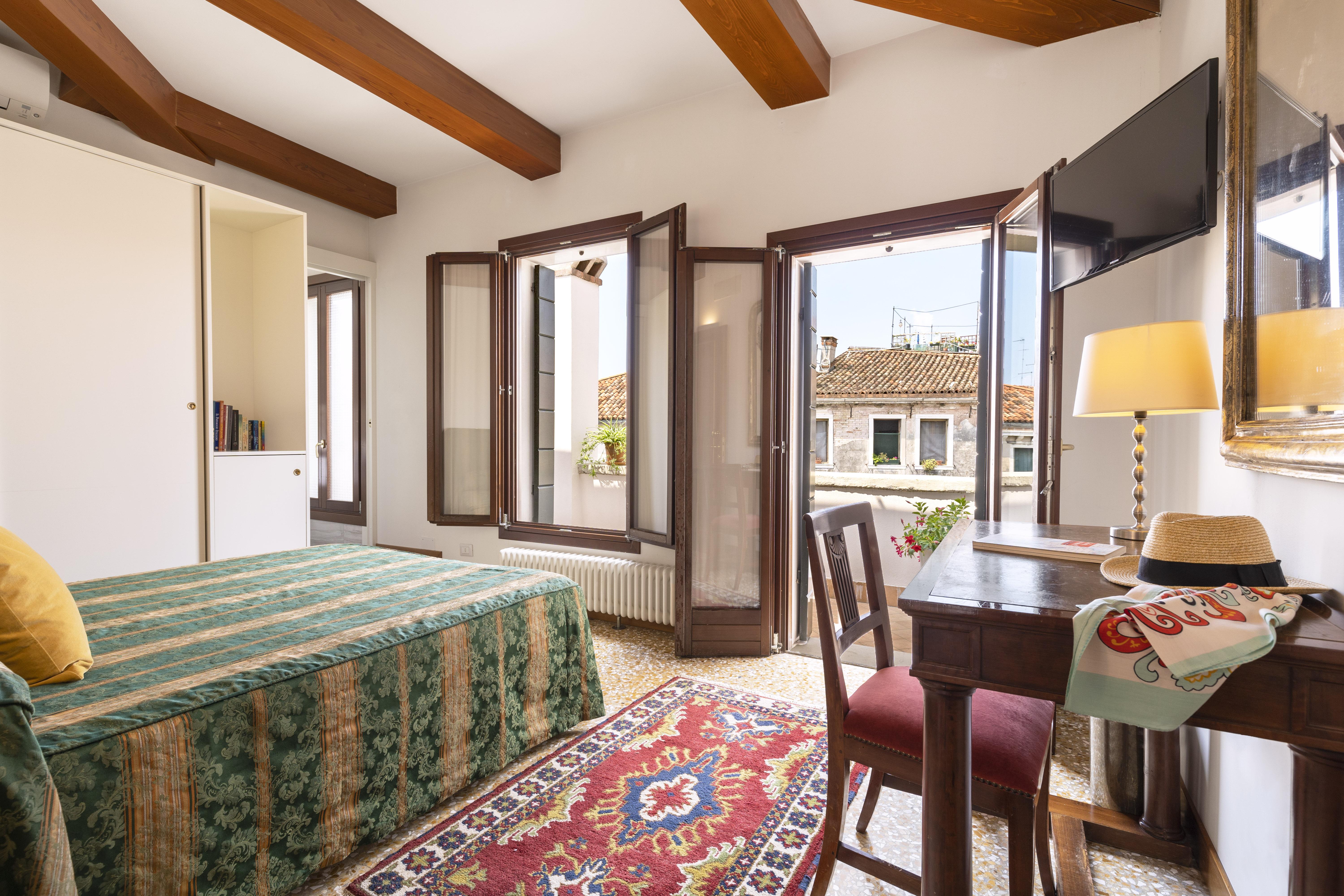 Palazzo Schiavoni Residenza D'epoca & Suite-apartments Venice