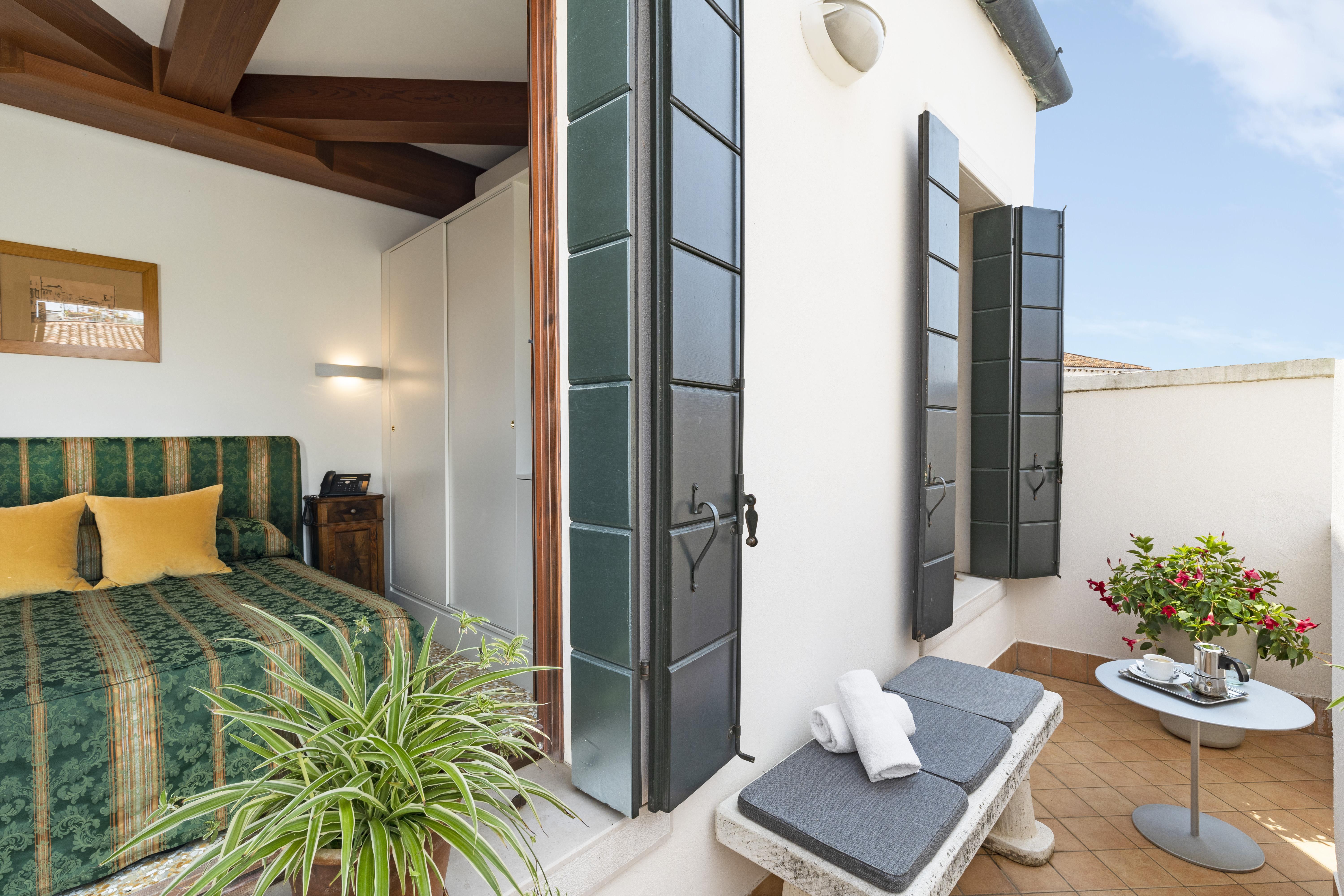 Guest house Palazzo Schiavoni Residenza D'epoca & Suite-apartments