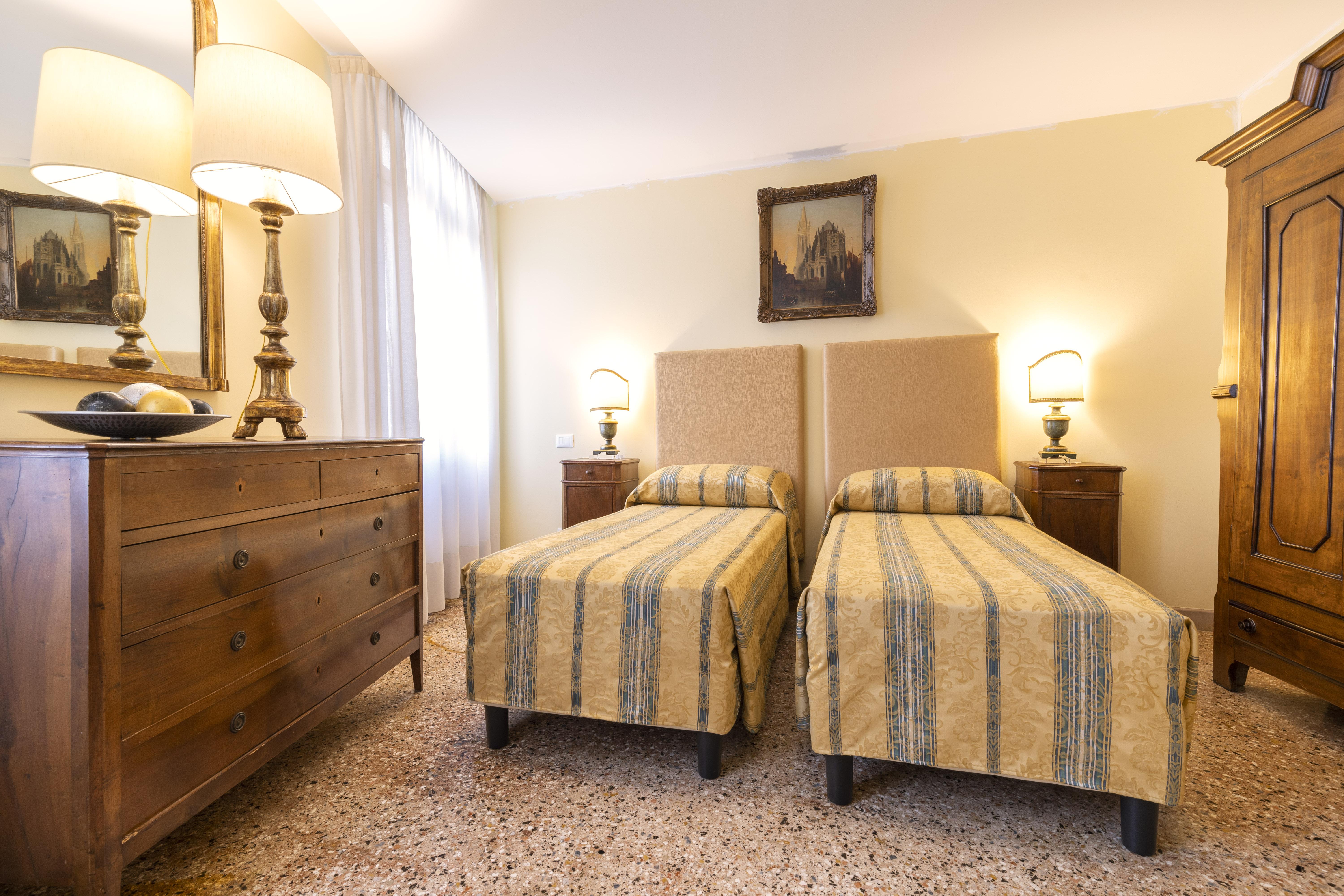Palazzo Schiavoni Residenza D'epoca & Suite-apartments