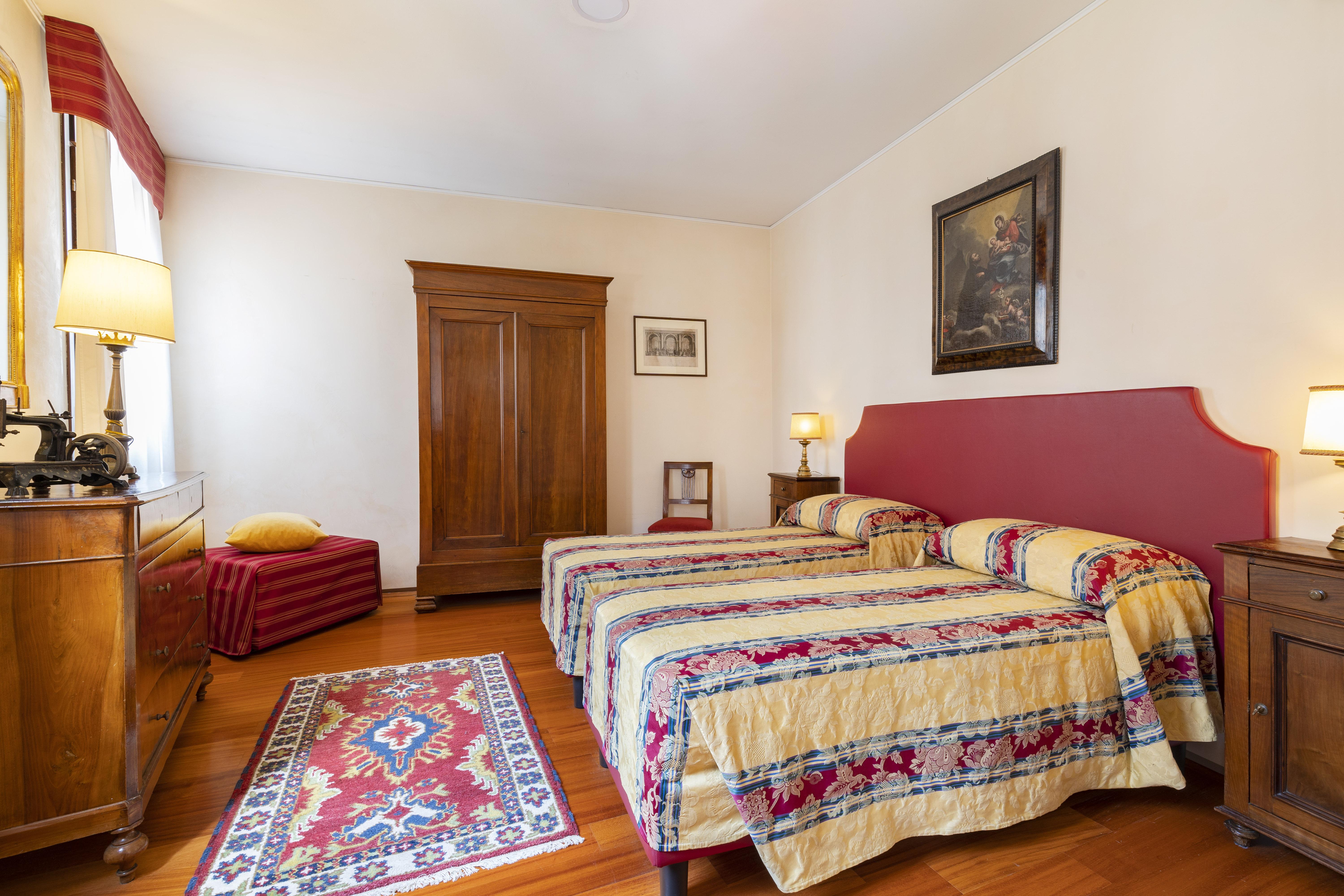 Palazzo Schiavoni Residenza D'epoca & Suite-apartments Guest house 3*