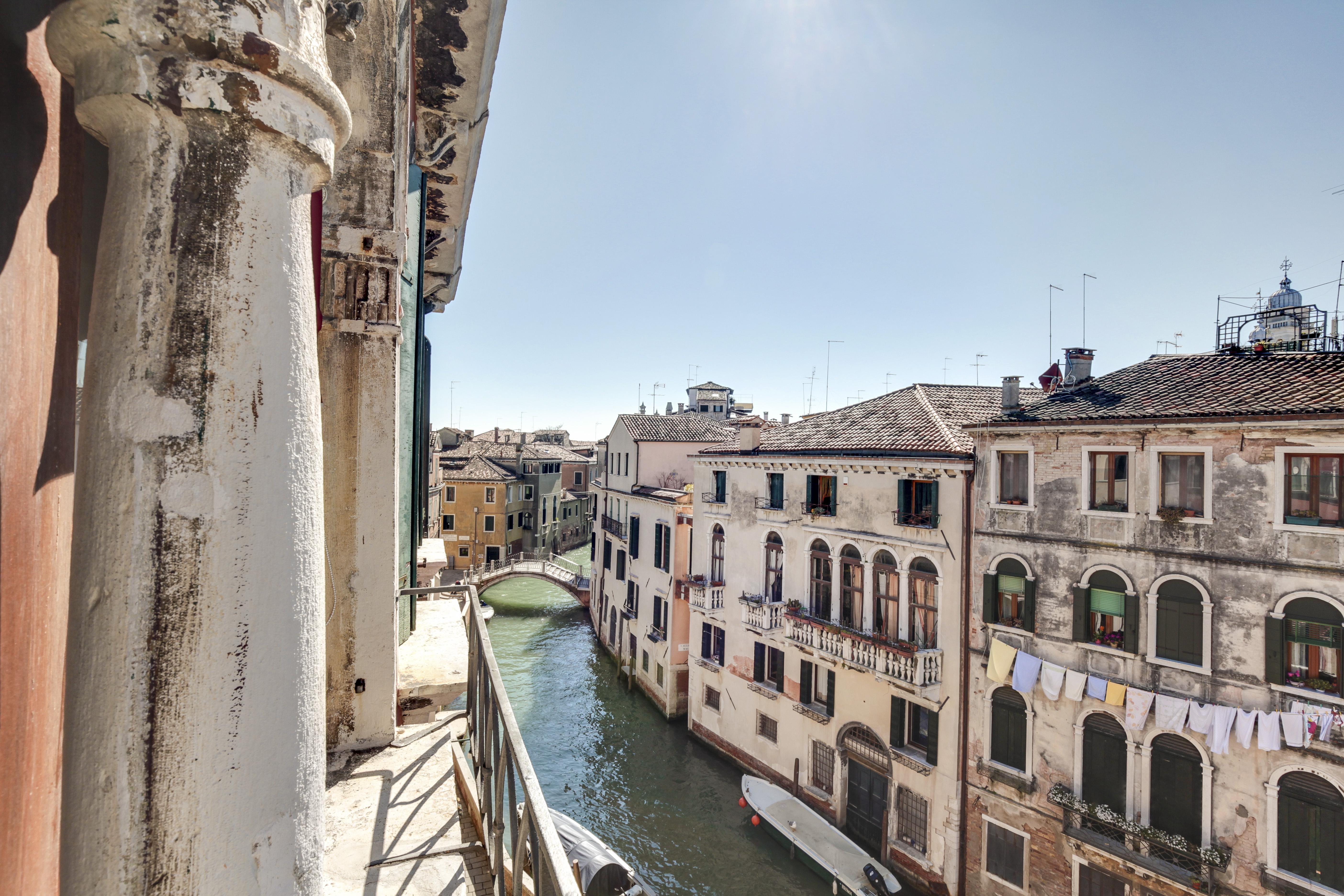 Guest house Palazzo Schiavoni Residenza D'epoca & Suite-apartments Venice