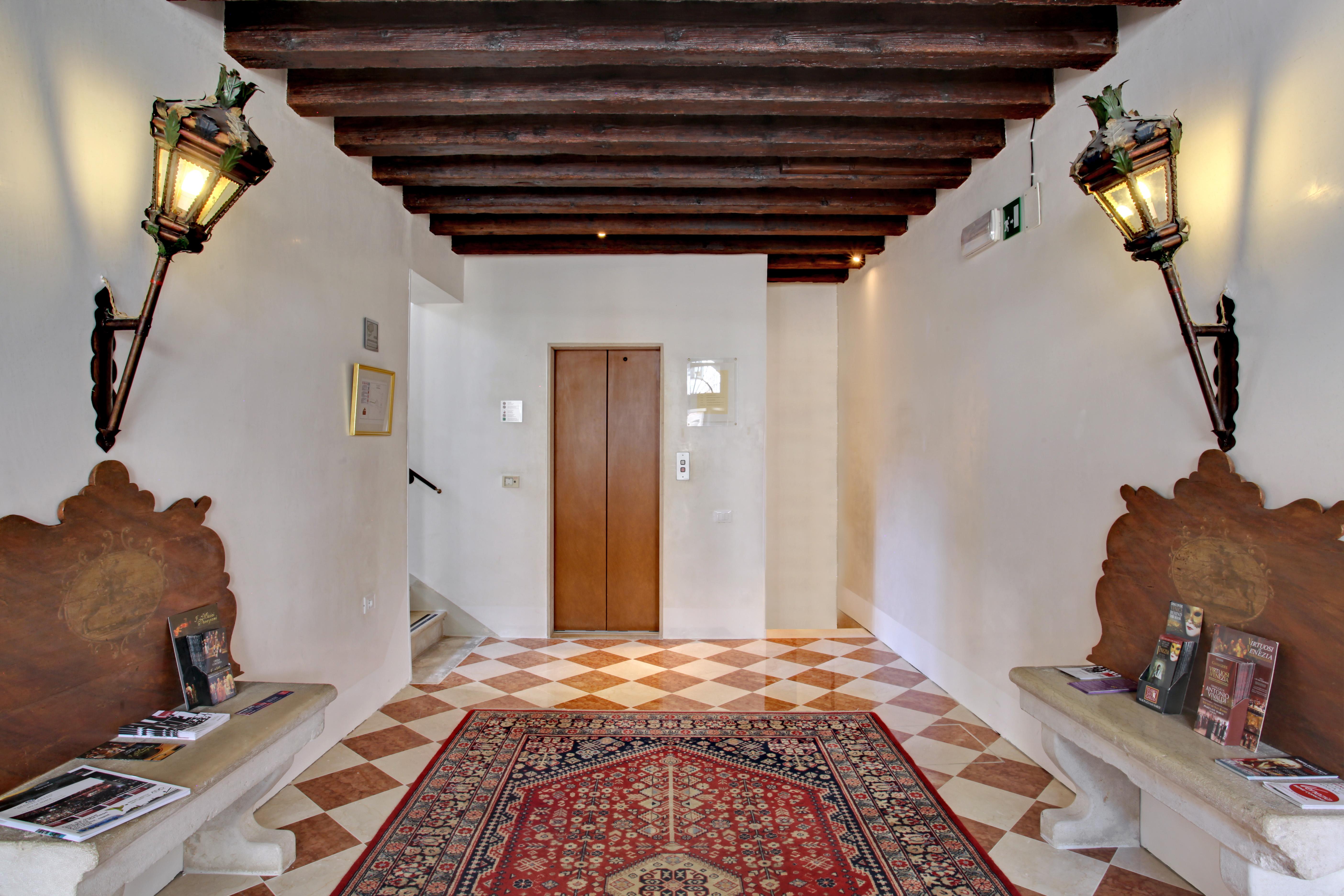 Palazzo Schiavoni Residenza D'epoca & Suite-apartments