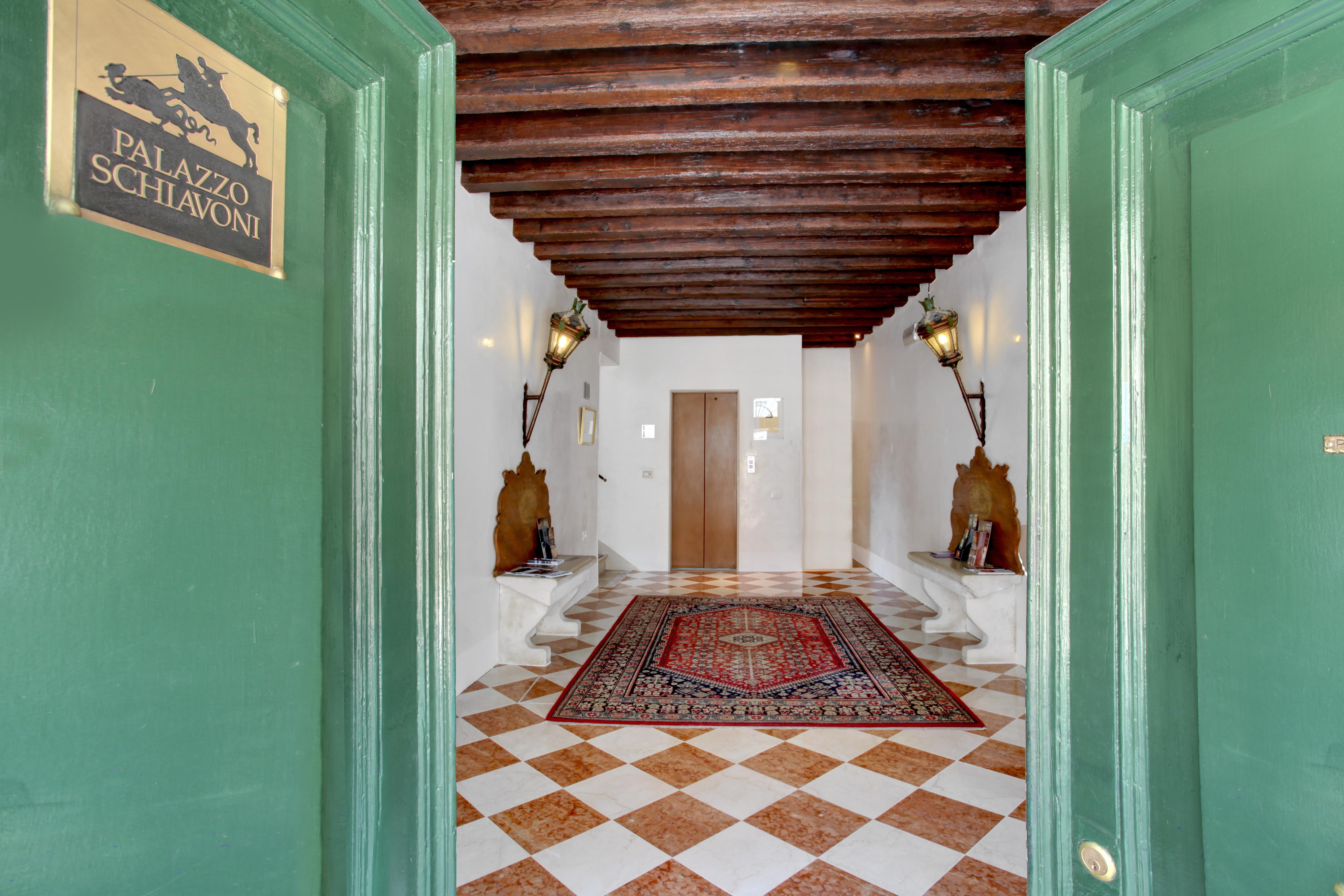 Guest house Palazzo Schiavoni Residenza D'epoca & Suite-apartments